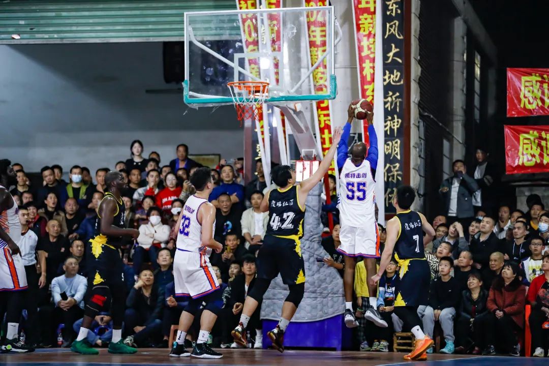 尼克斯太