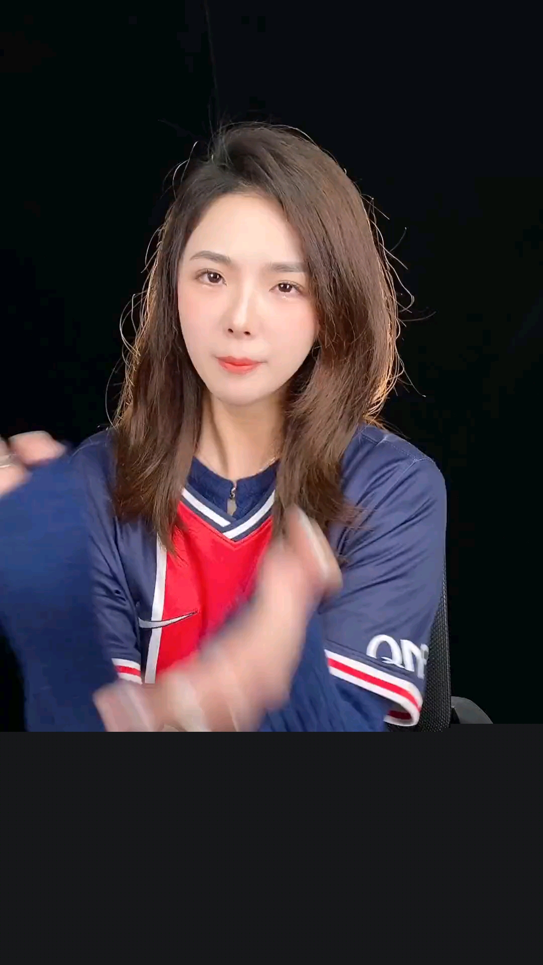 在巴